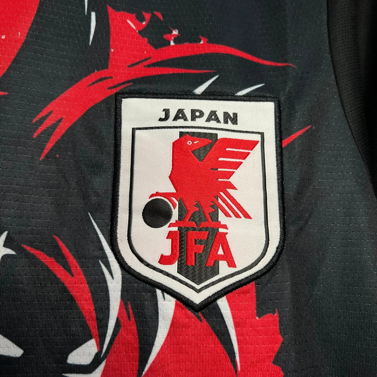 Camisa Japão Edição Especial Torcedor - Preta e Vermelha Estampa Anime - foto 6