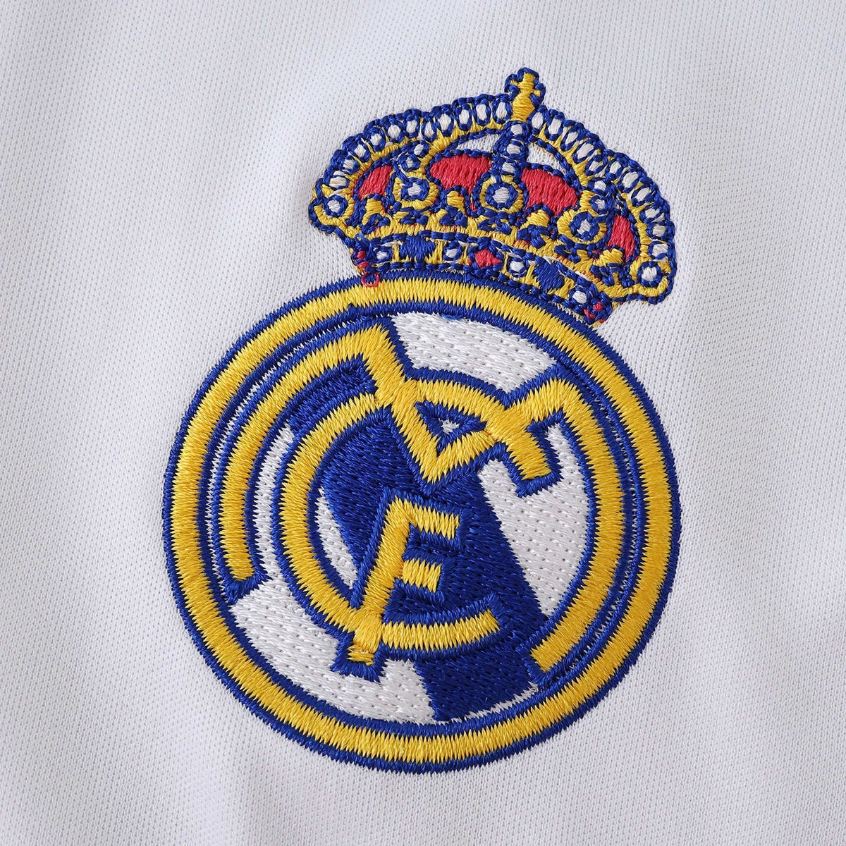 Real Madrid Home Jersey 2025/26 - photo 4