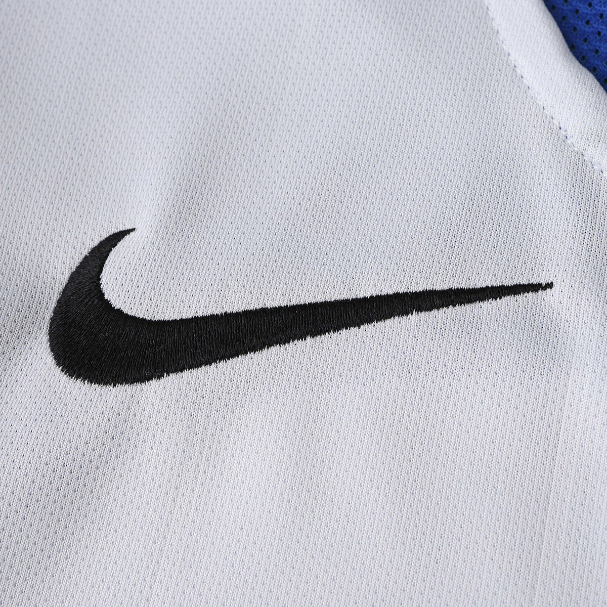 Inter Milan Retro Away Jersey 2004/05 - photo 4