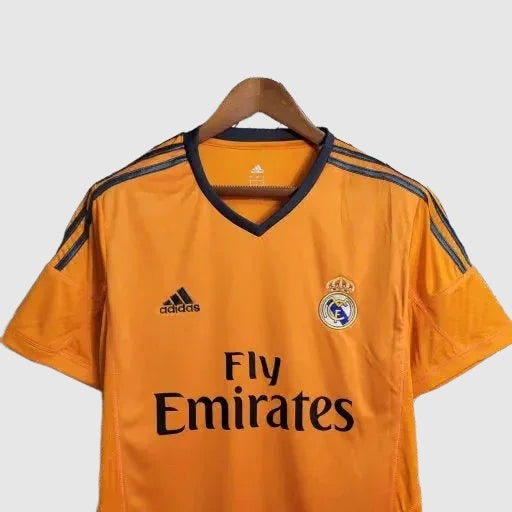 Real Madrid Retro Away Jersey 2013/14 - photo 2