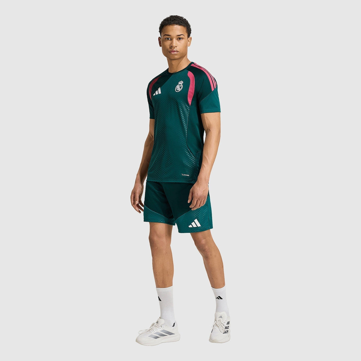 Real Madrid Training Jersey 2026/27 - photo 3