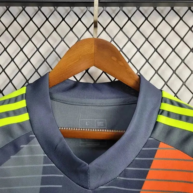 Germany Goalkeeper Jersey 2024/25 - photo 8