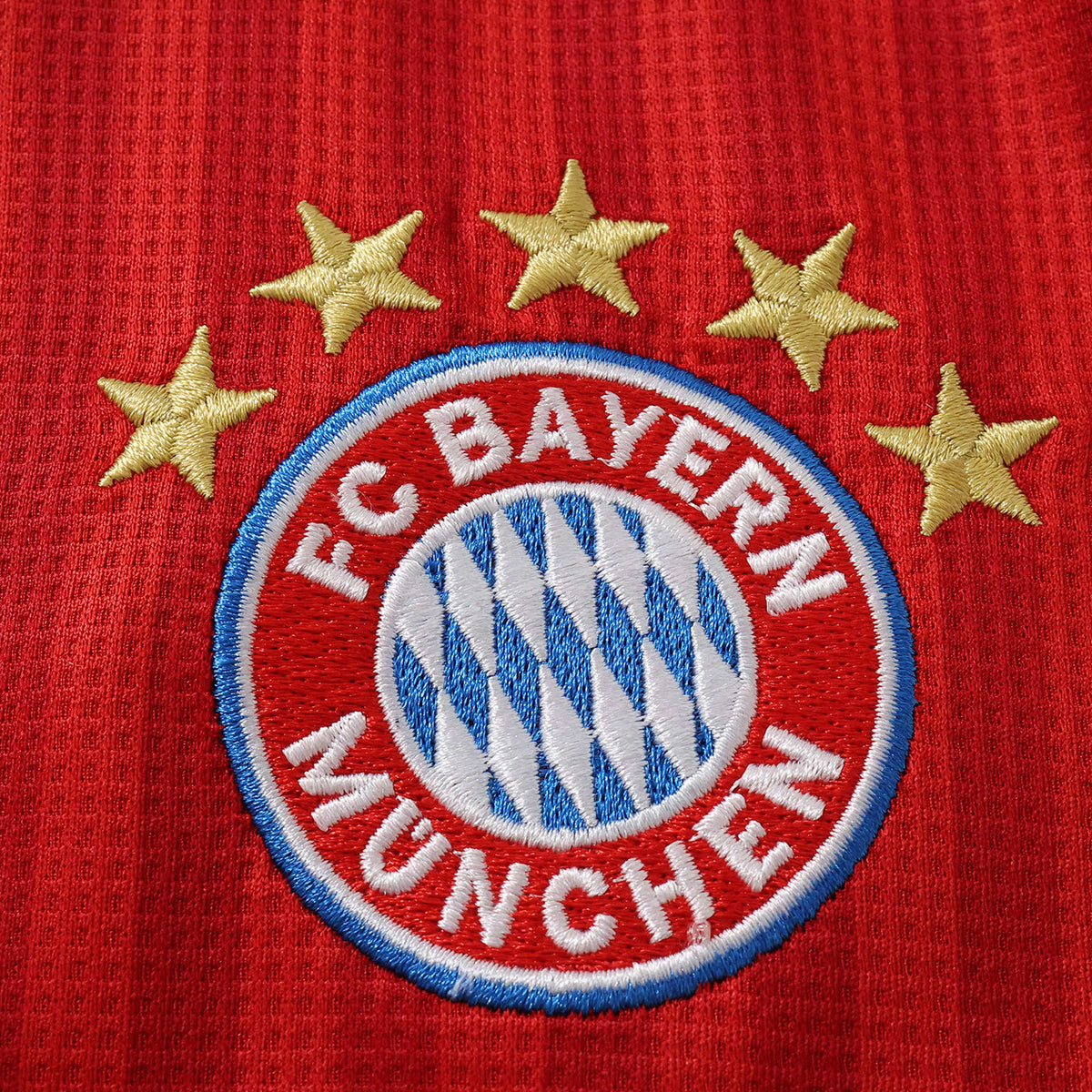Bayern Munich Home Jersey 2026/27 - photo 4