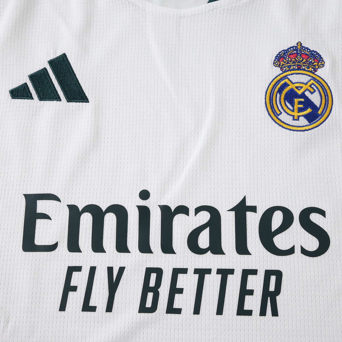 Real Madrid Home Long Sleeve Jersey 2026/27 - photo 4
