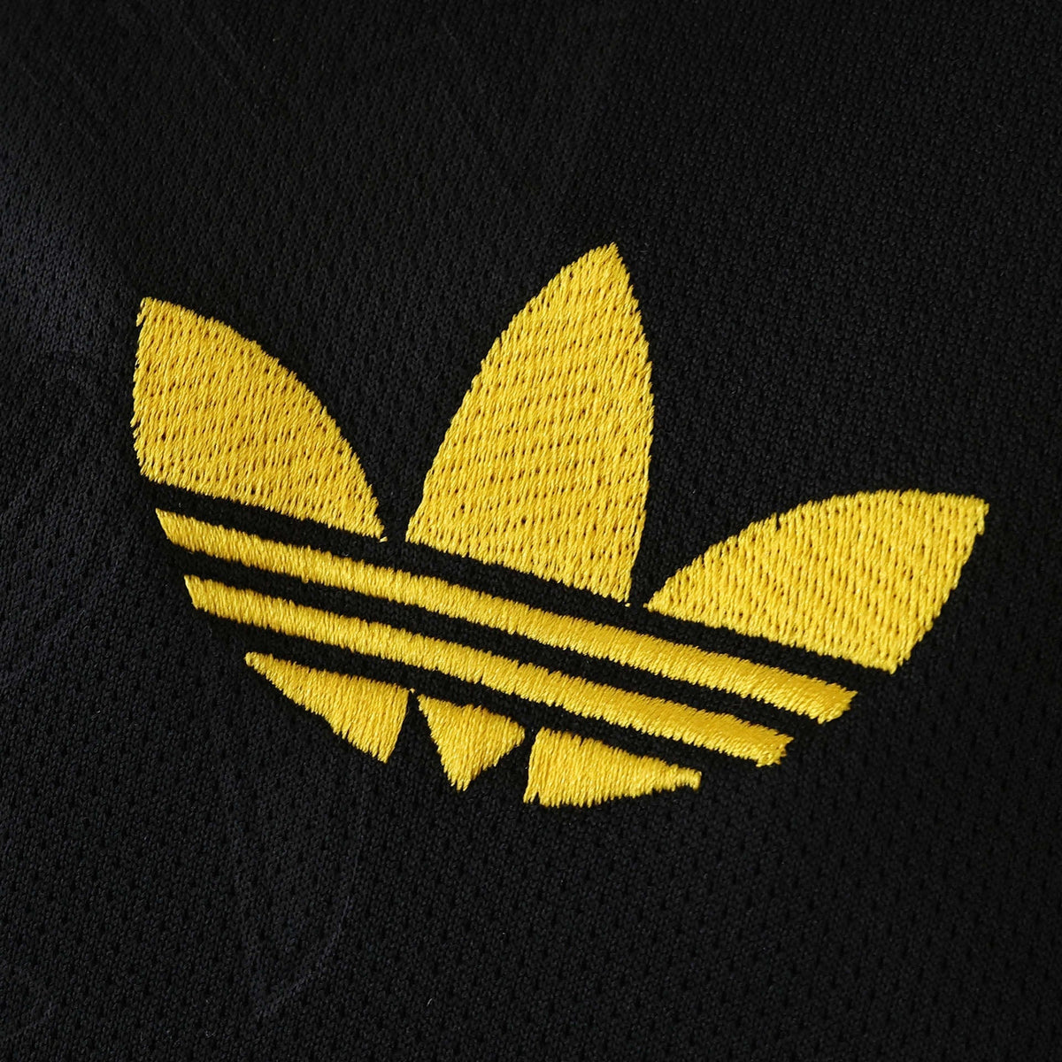 Manchester United Away Jersey 2025/26 - Black And Gold - photo 4