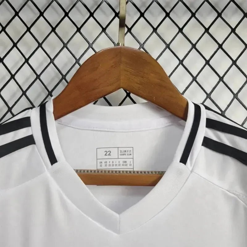 Real Madrid Home Kids Kit 2024/25 - photo 7