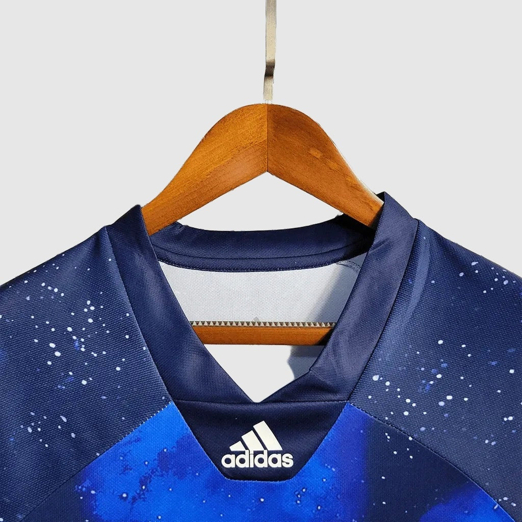 Camisa Retrô Real Madrid Edição Especial - foto 4