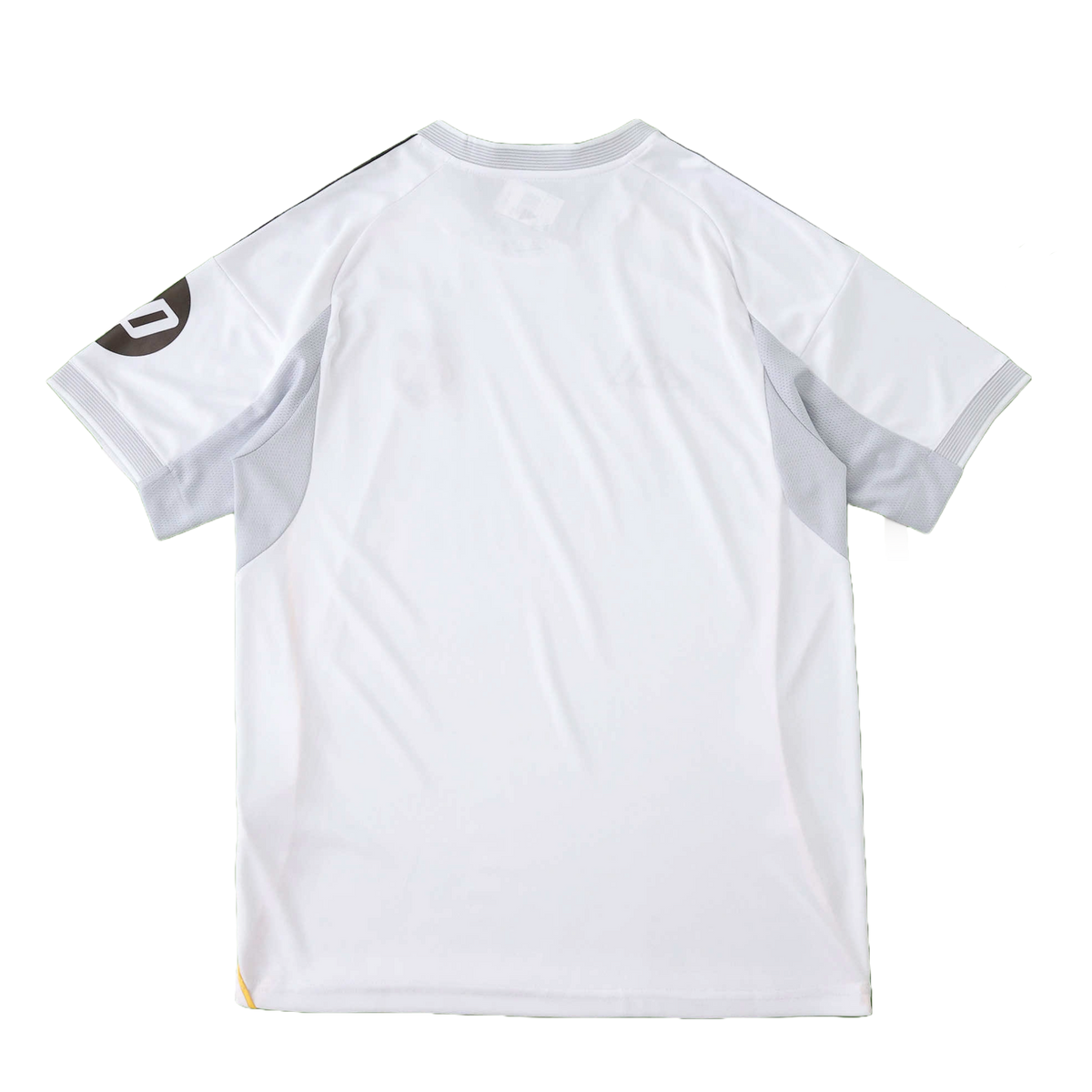 Real Madrid Home Jersey 2025/26 - photo 2