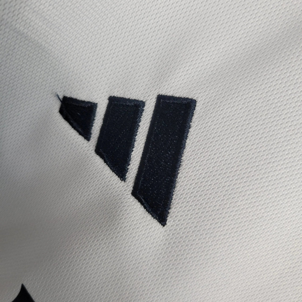 Real Madrid Home Women's Jersey 2023/24 - photo 6