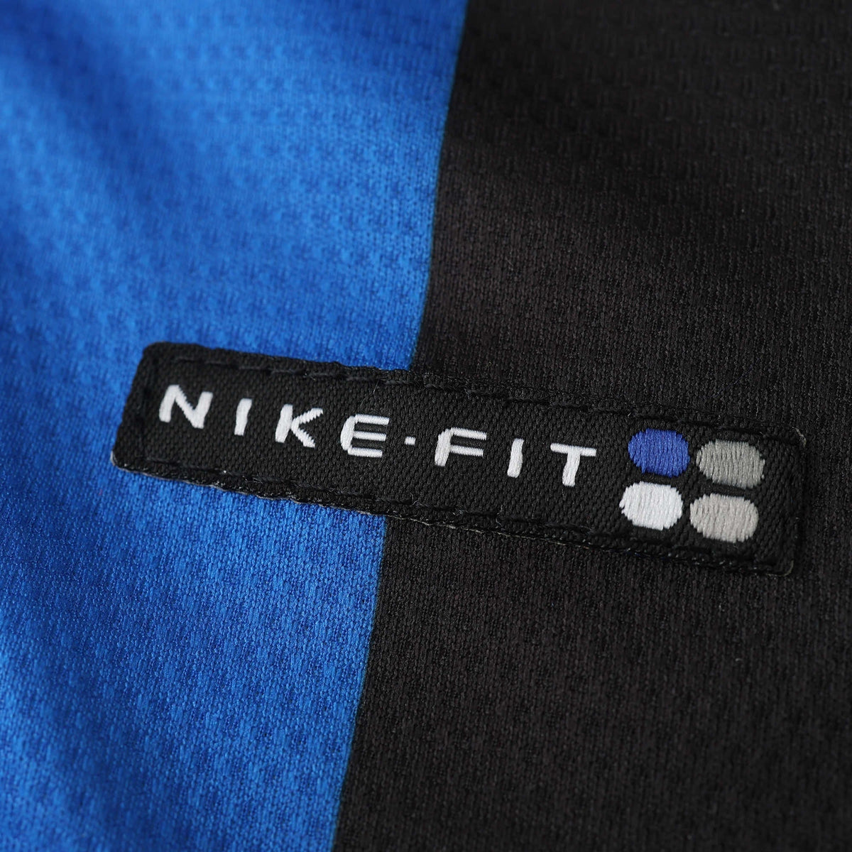 Inter Milan Retro Home Jersey 1998/99 - photo 7