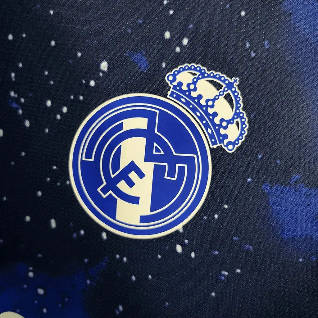 Camisa Retrô Real Madrid Edição Especial - foto 5