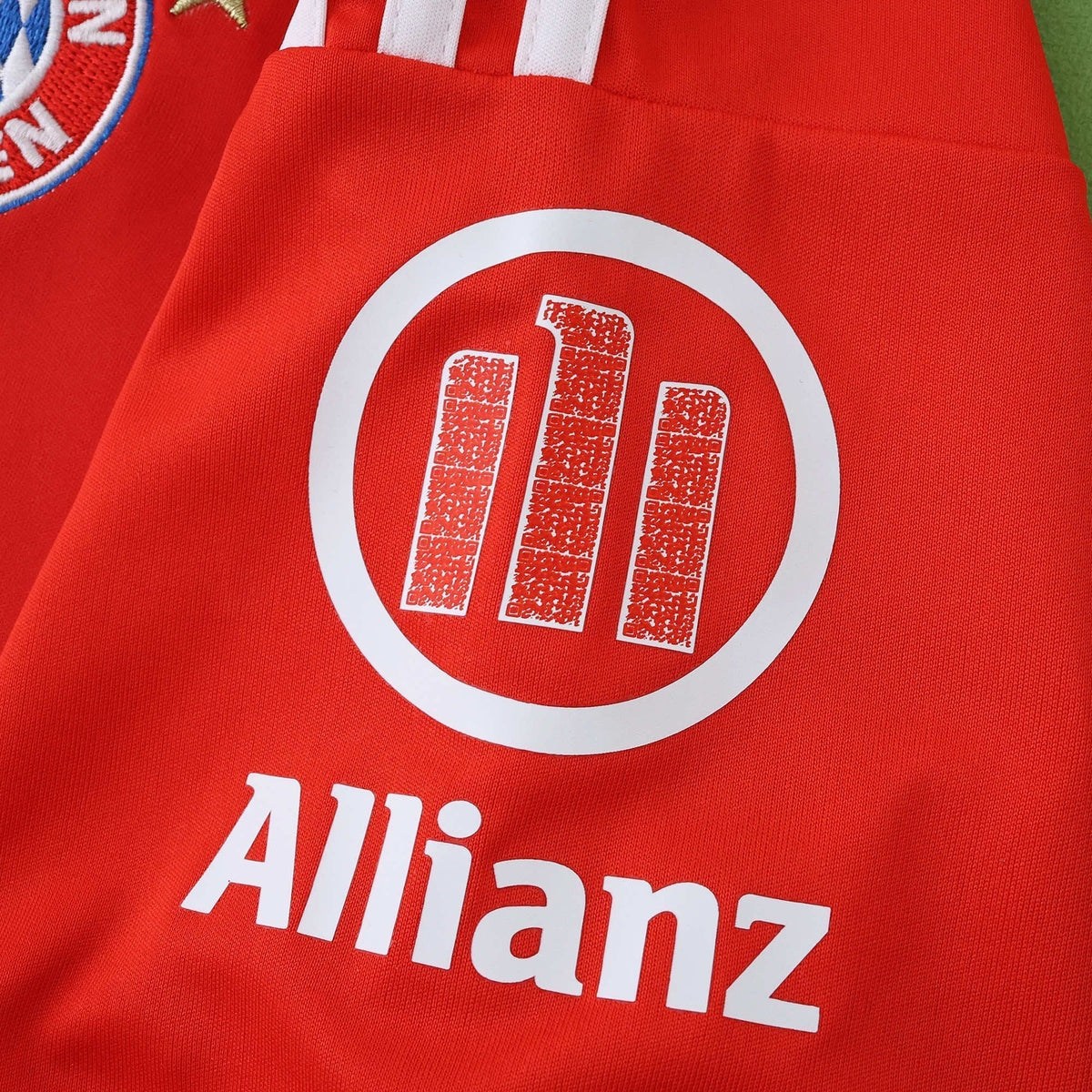 Bayern Munich Home Kids Kit 2025/26 - photo 6