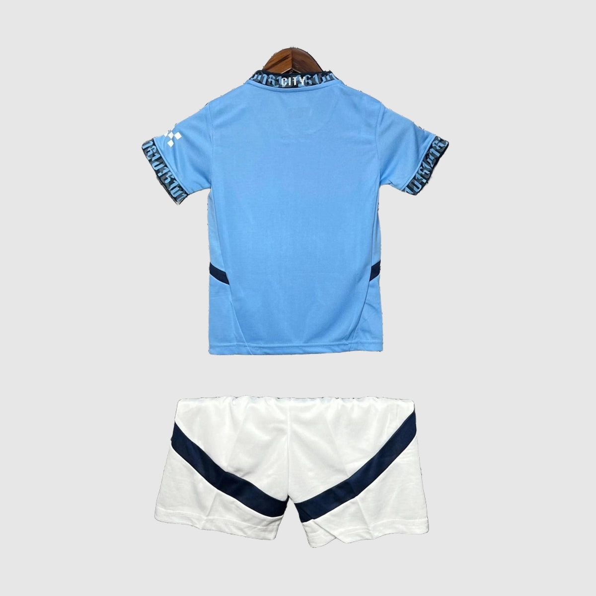 Manchester City Home Kids Kit 2024/25 - photo 4
