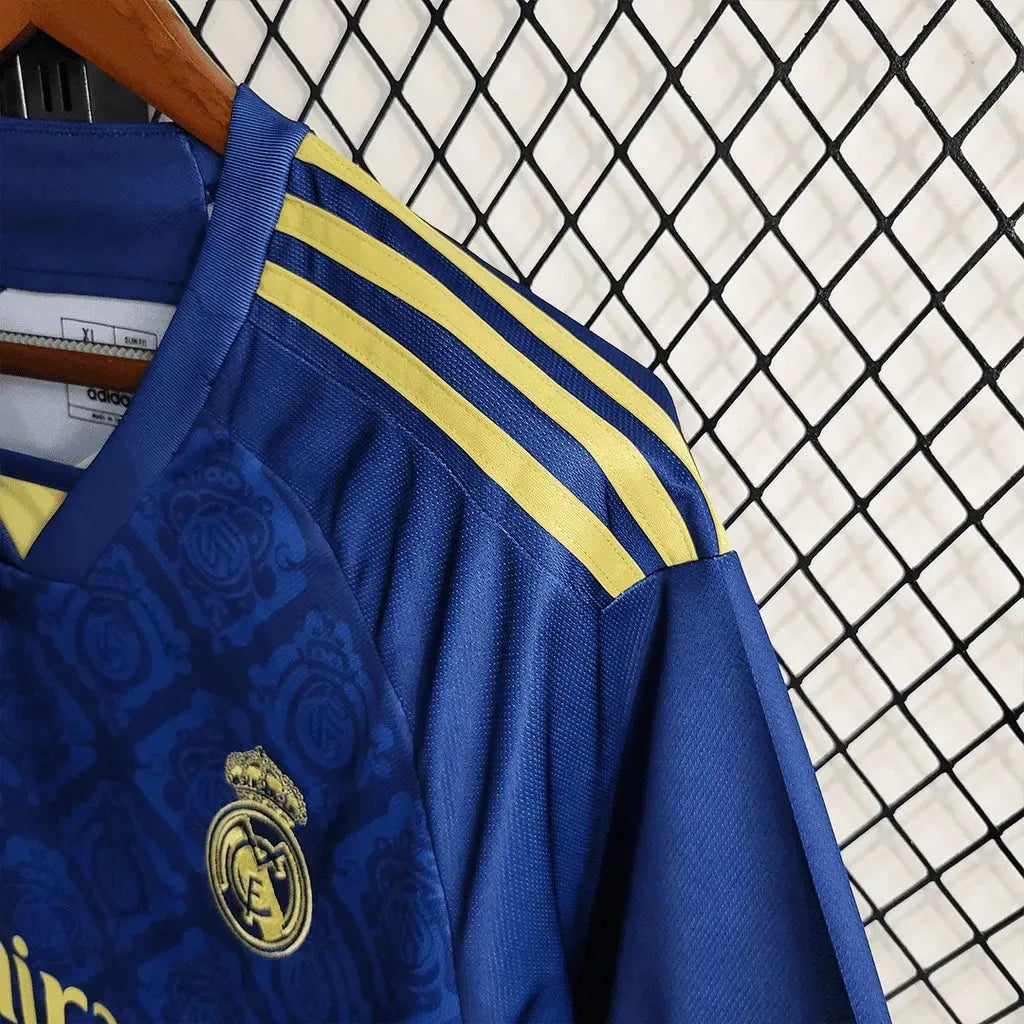 Real Madrid Away Jersey 2021/22 - Blue And Yellow - photo 4