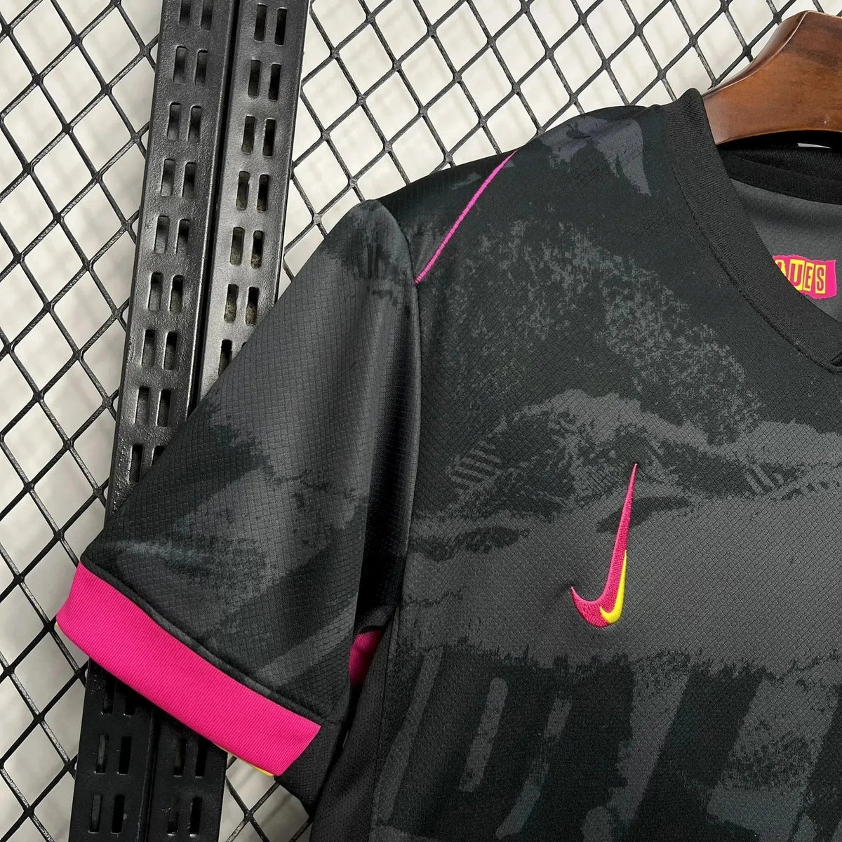 Chelsea Away Jersey 2024/25 - Black And Pink - photo 4