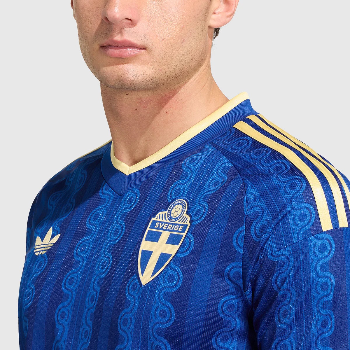 Camisa Suécia II 26/27 Torcedor - foto 4