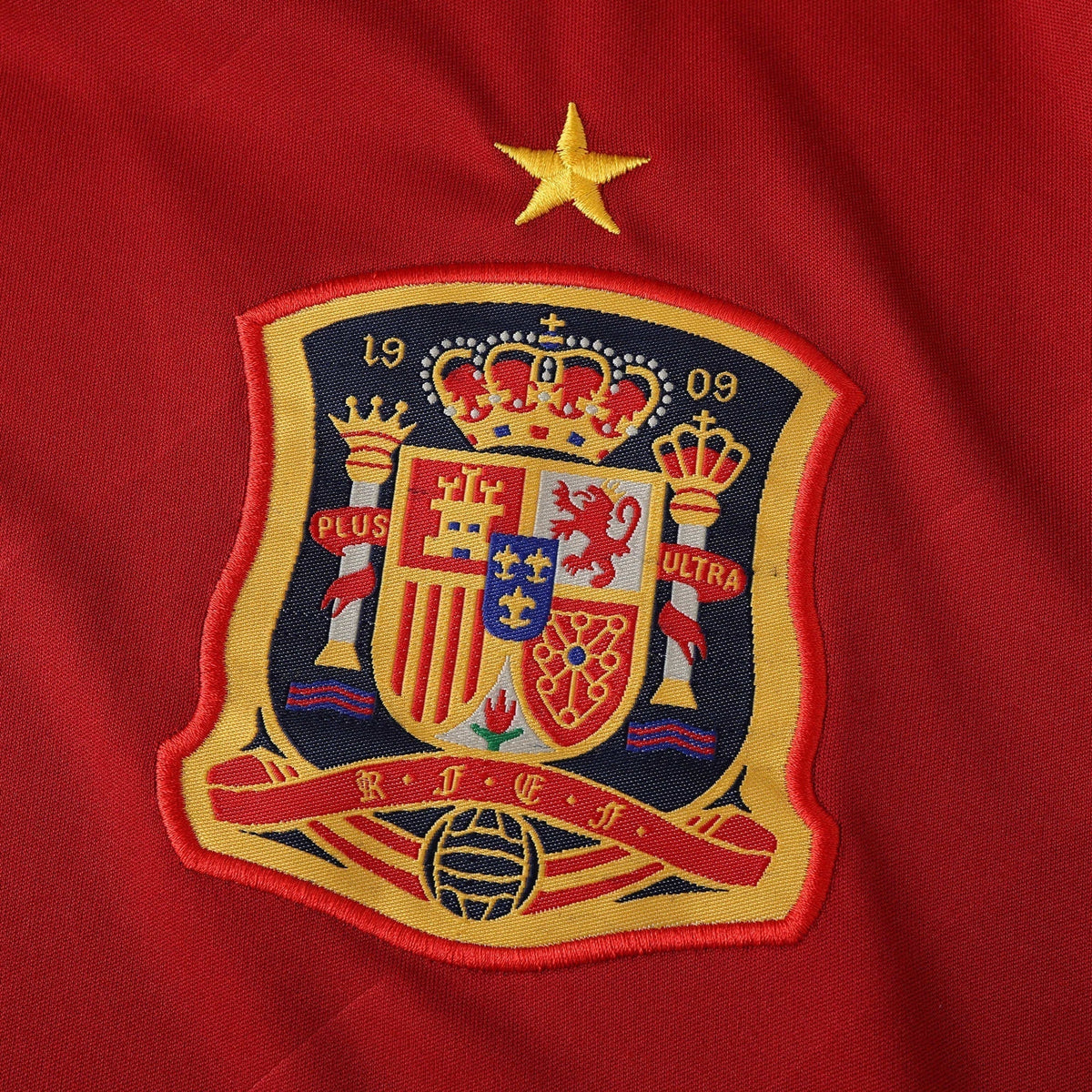 Spain Retro Home Jersey 2012 - photo 3