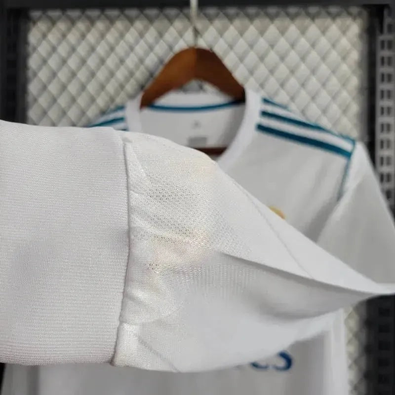 Real Madrid Retro Home Long Sleeve Jersey 2017/18 - photo 9