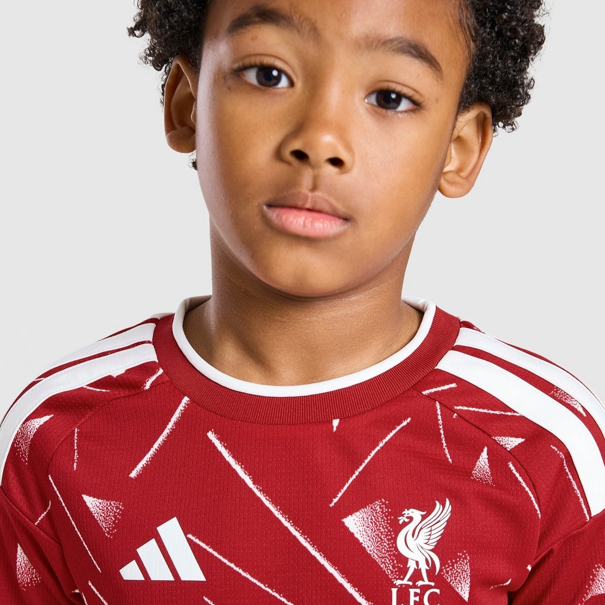Liverpool Home Kids Kit 2026/27 - photo 6