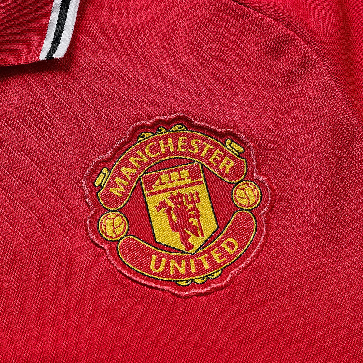 Manchester United Home Long Sleeve Jersey 2026/27 - photo 3