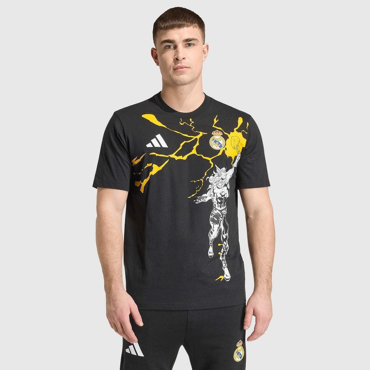 Real Madrid Special Edition Travel 2025/26 Fan Jersey - photo 2