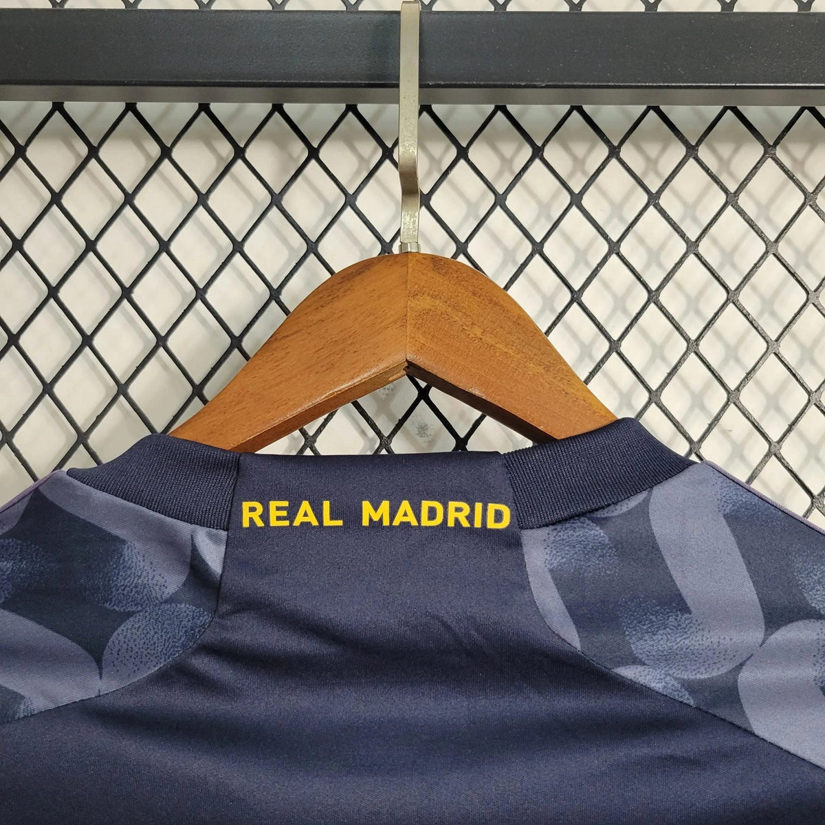 Real Madrid Away Jersey 2023/24 - photo 7