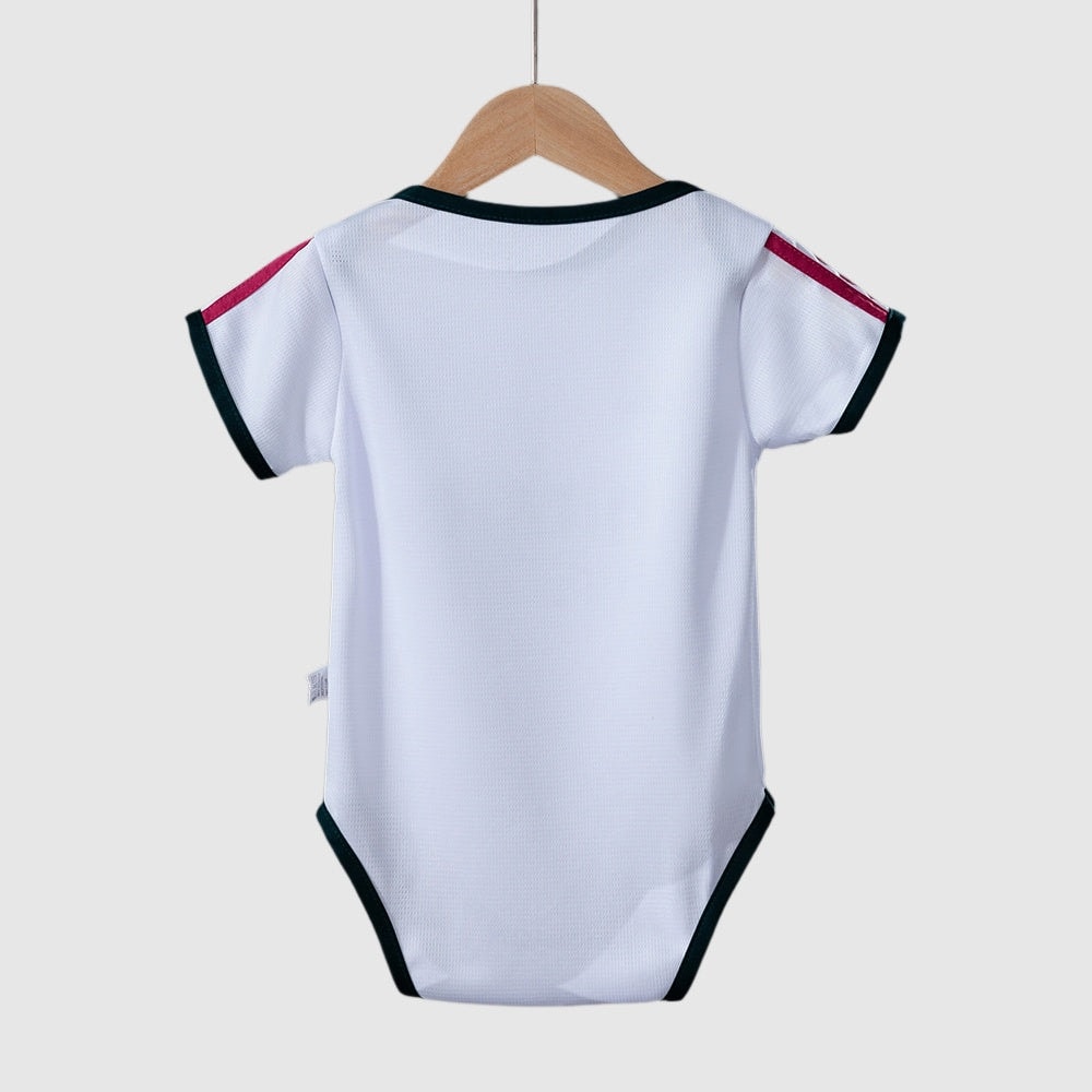 Real Madrid Home Baby Kit 2026/27 - photo 2