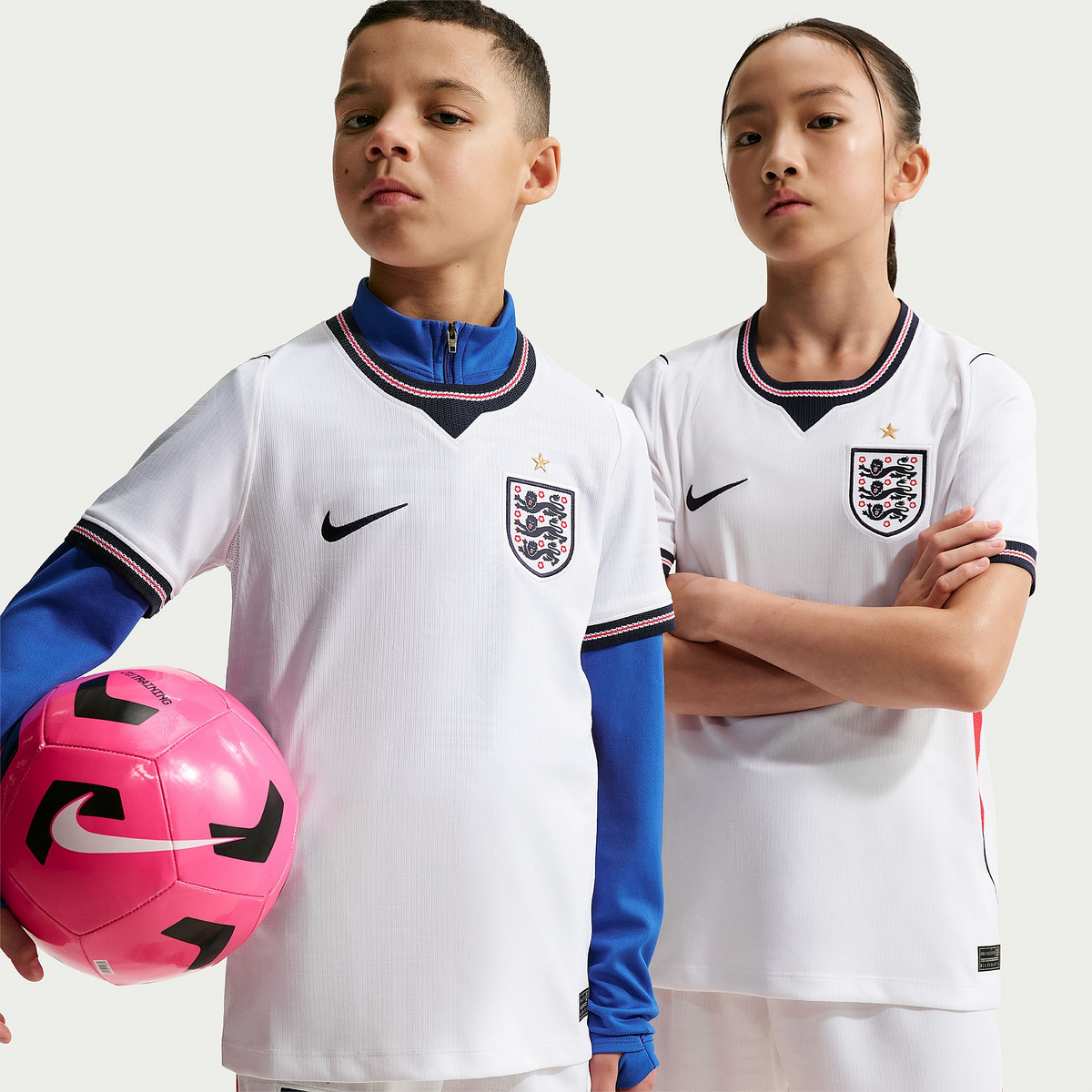 England Home Kids Kit 2026/27 - photo 2