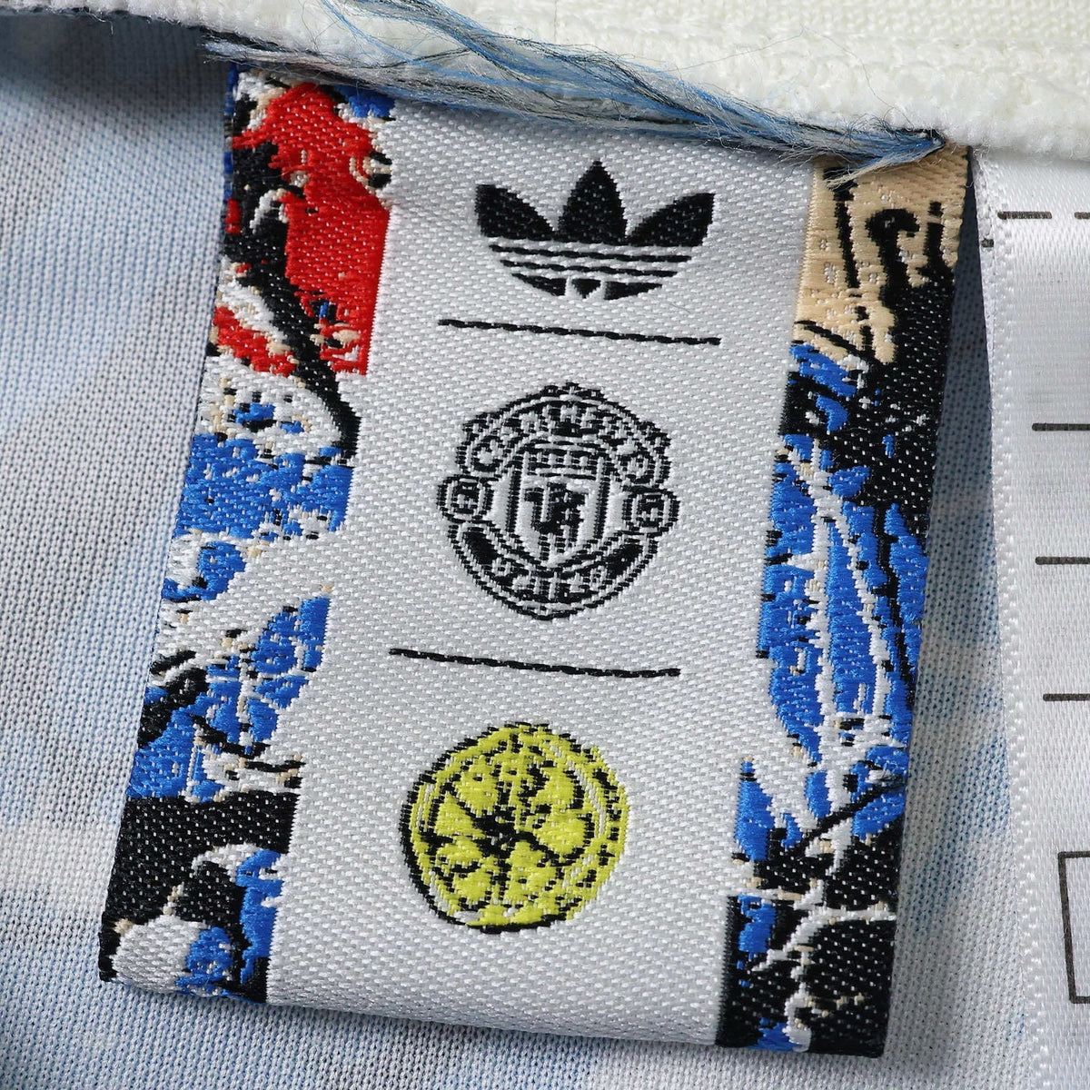 Manchester United Stone Roses 2025/26 Fan Jersey - photo 6