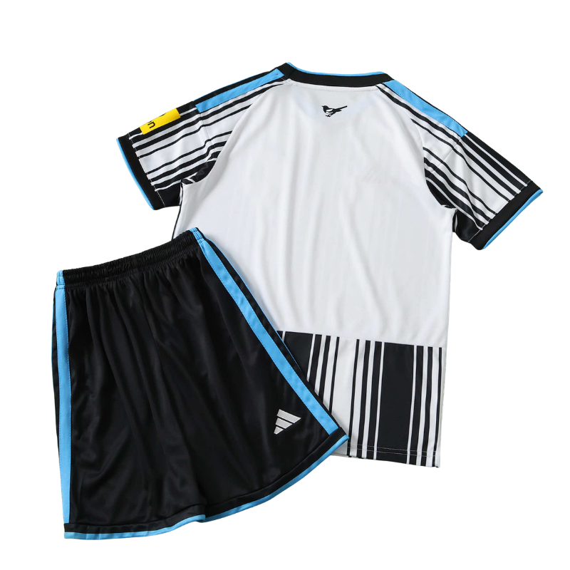 Newcastle United Home Kids Kit 2026/27 - photo 2