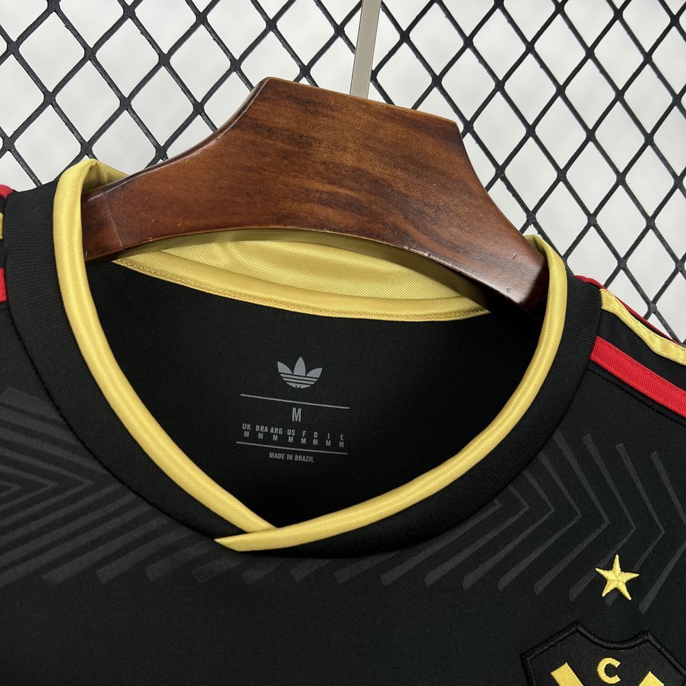 Flamengo Home Jersey 2025/26 - Black And Gold - photo 5