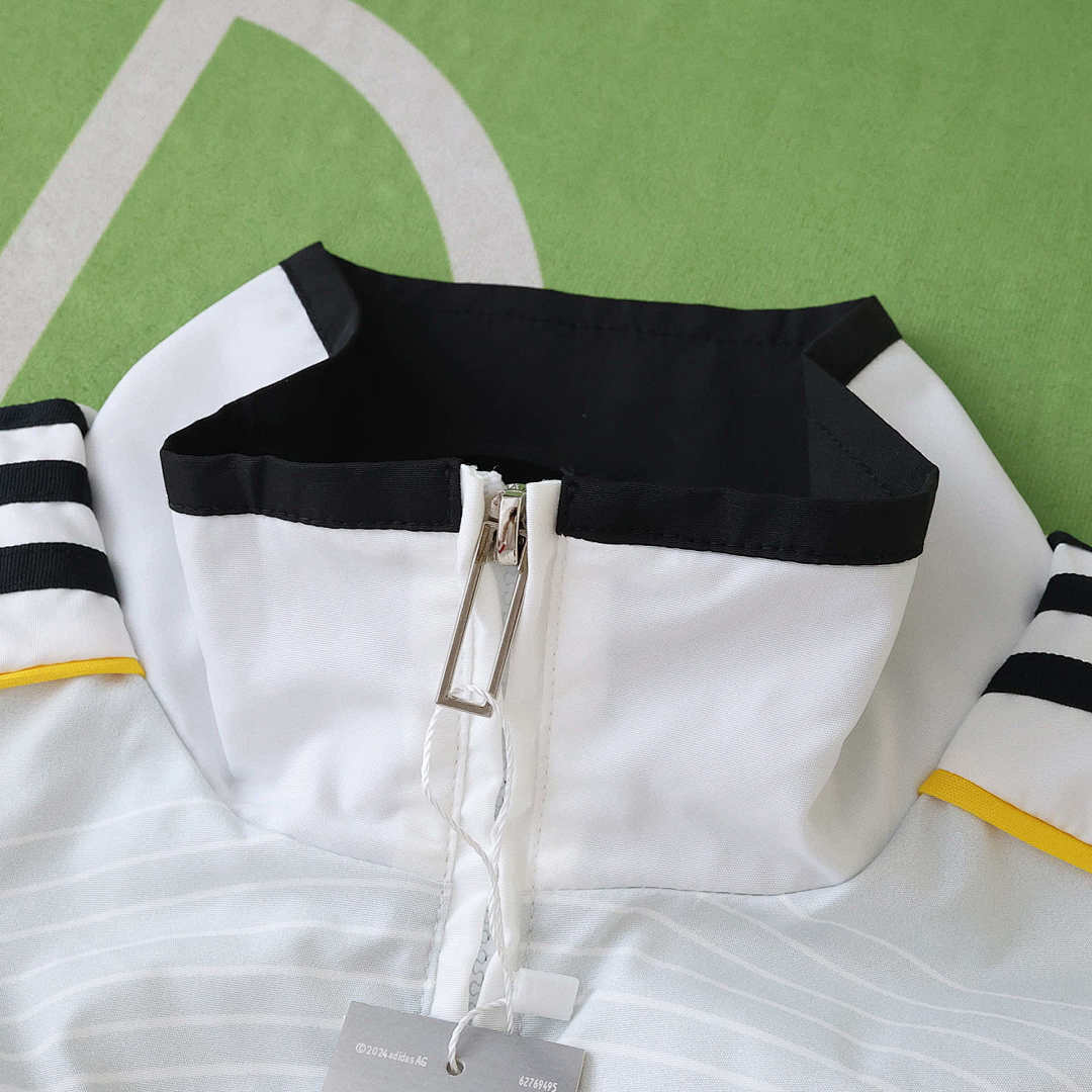 Germany 26 World Cup Windbreaker - photo 7