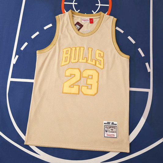 Regata Retrô Chicago Bulls 97/98 - Número 23 Dourada