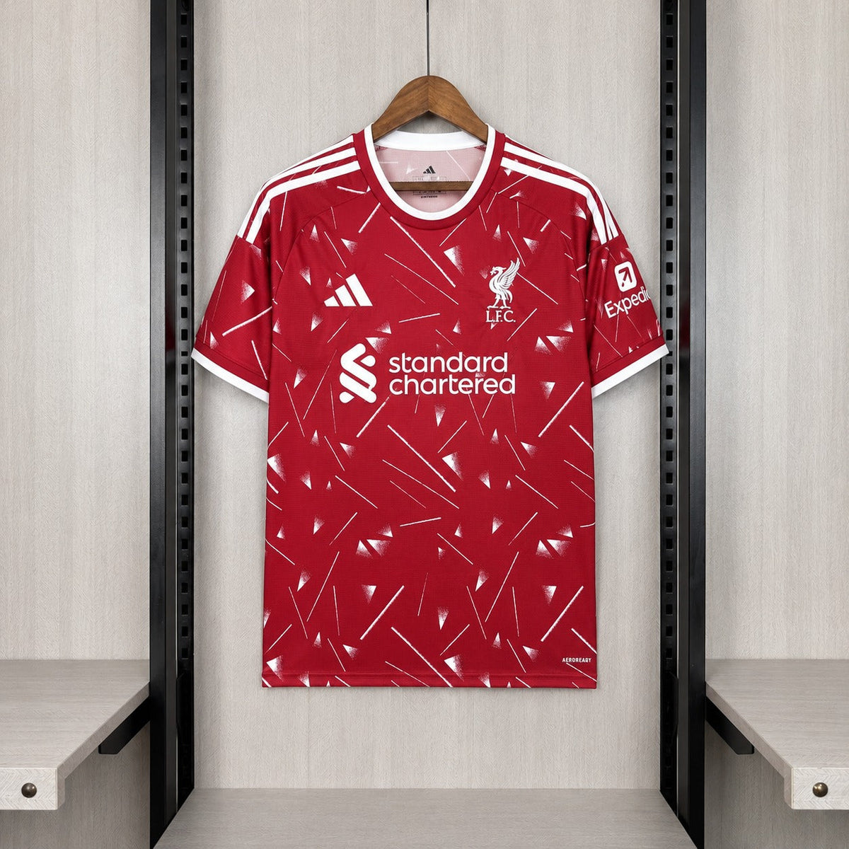 Combo Liverpool 26/27 (I + II + Treino) - Treino com Mangas Vermelhas
