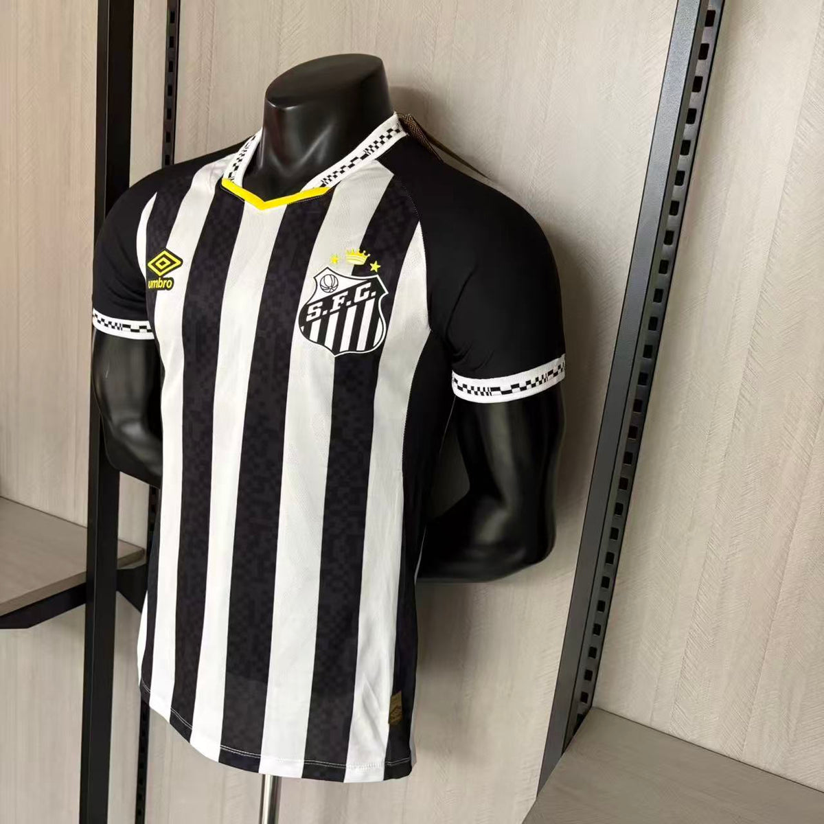 Santos Away Jersey 2025/26 Player Version - photo 3