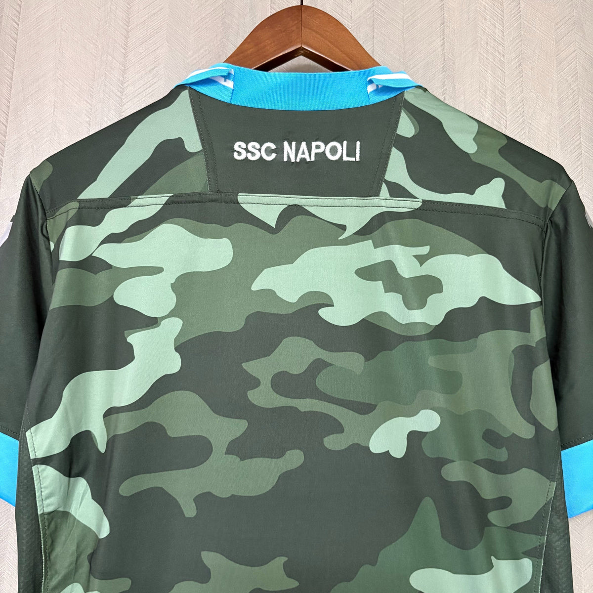 Camisa Napoli Especial Camuflada 25/26 Torcedor - foto 3