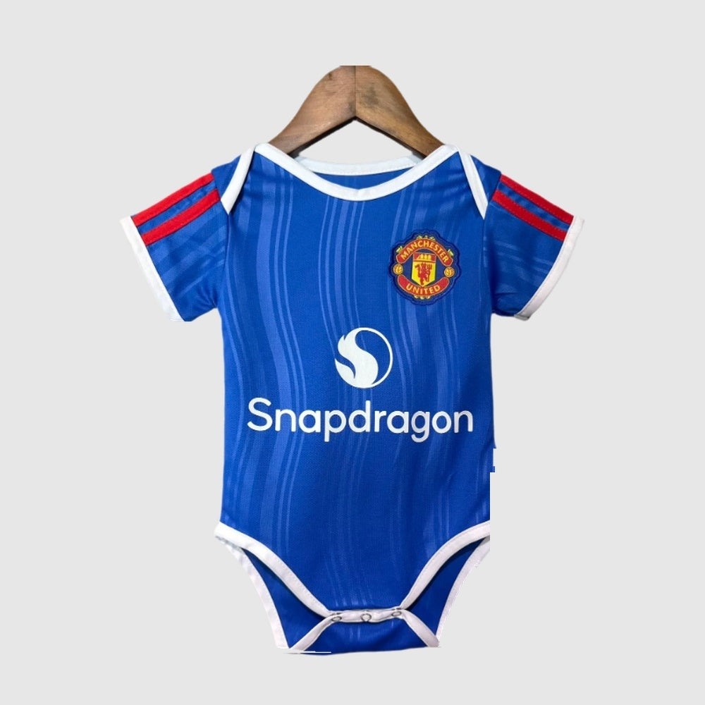 Manchester United Away Baby Kit 2026/27