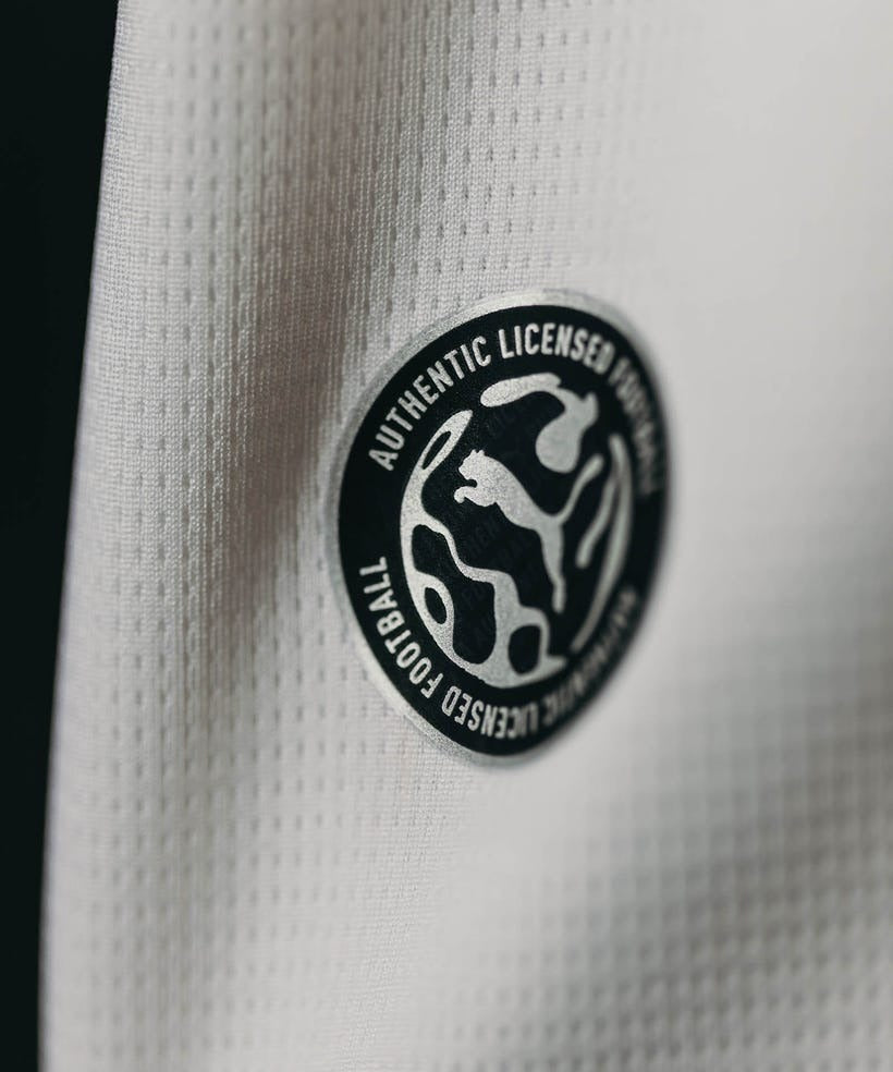 Valencia Home Jersey 2026/27 - photo 4