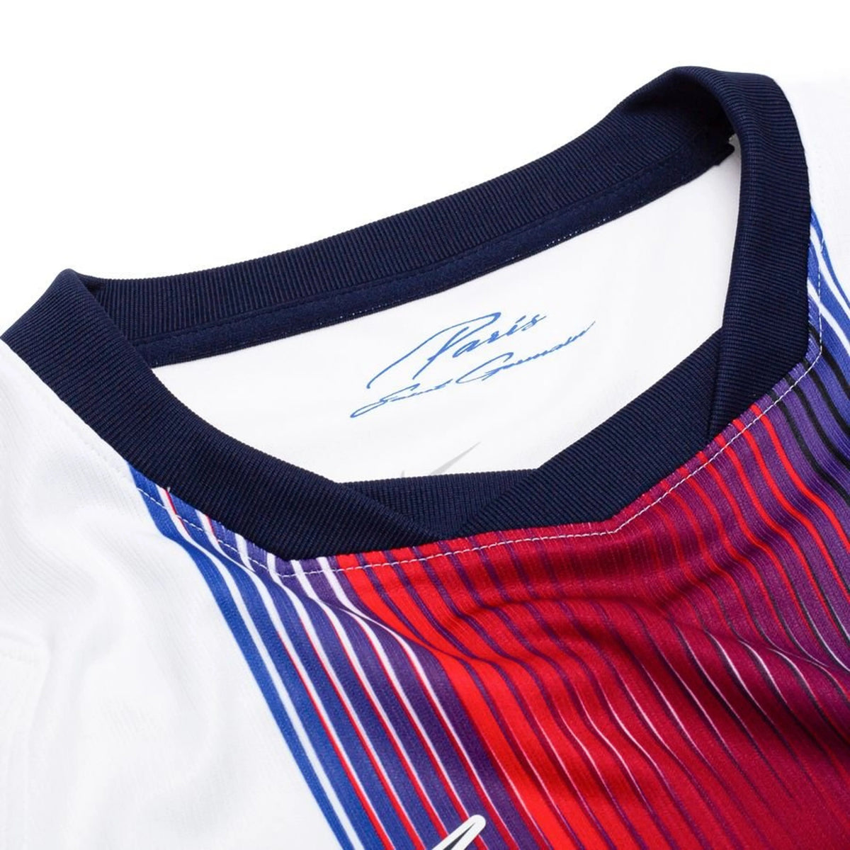 Kit Infantil Paris Saint-Germain II 26/27 - foto 5