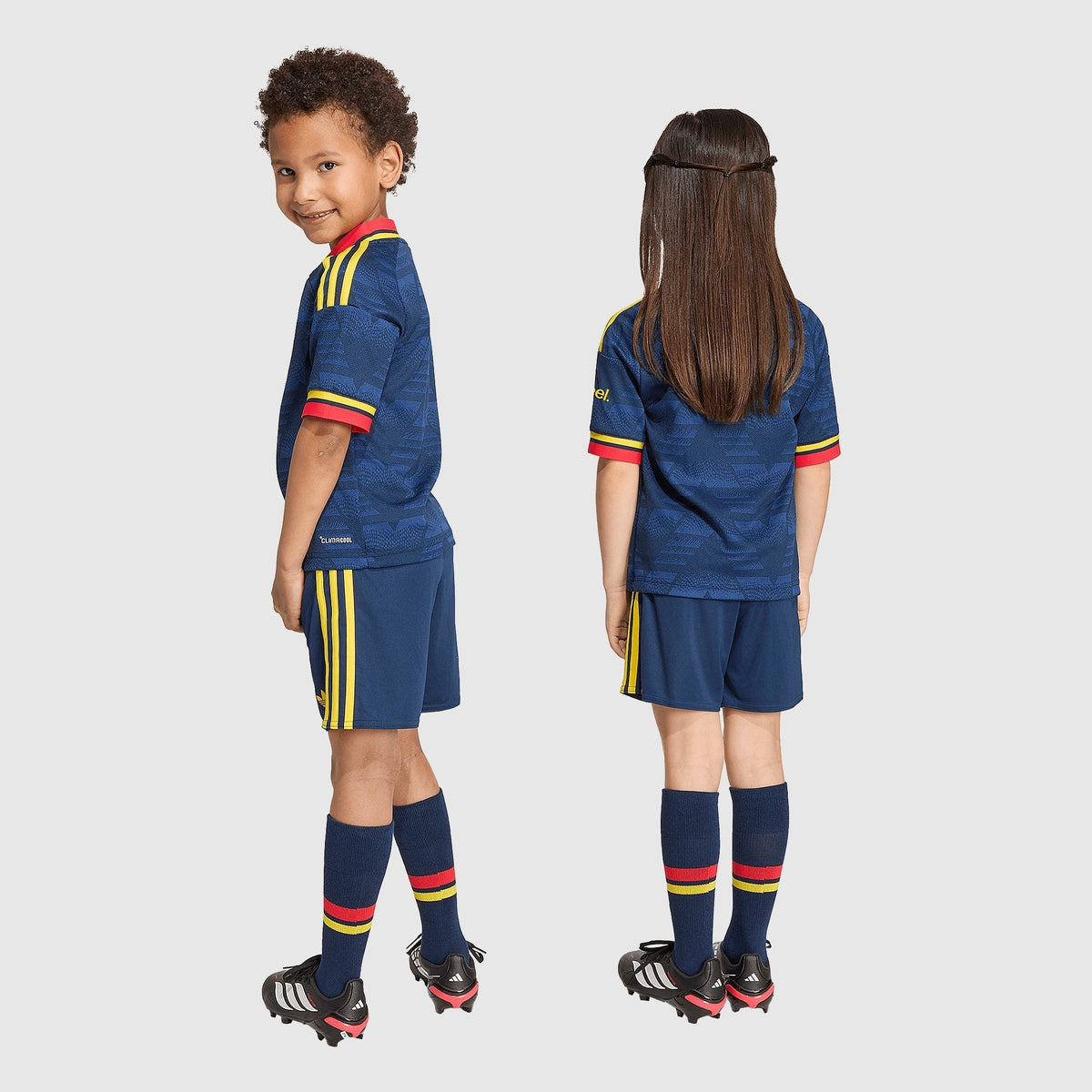Arsenal Away Kids Kit 2026/27 - photo 3