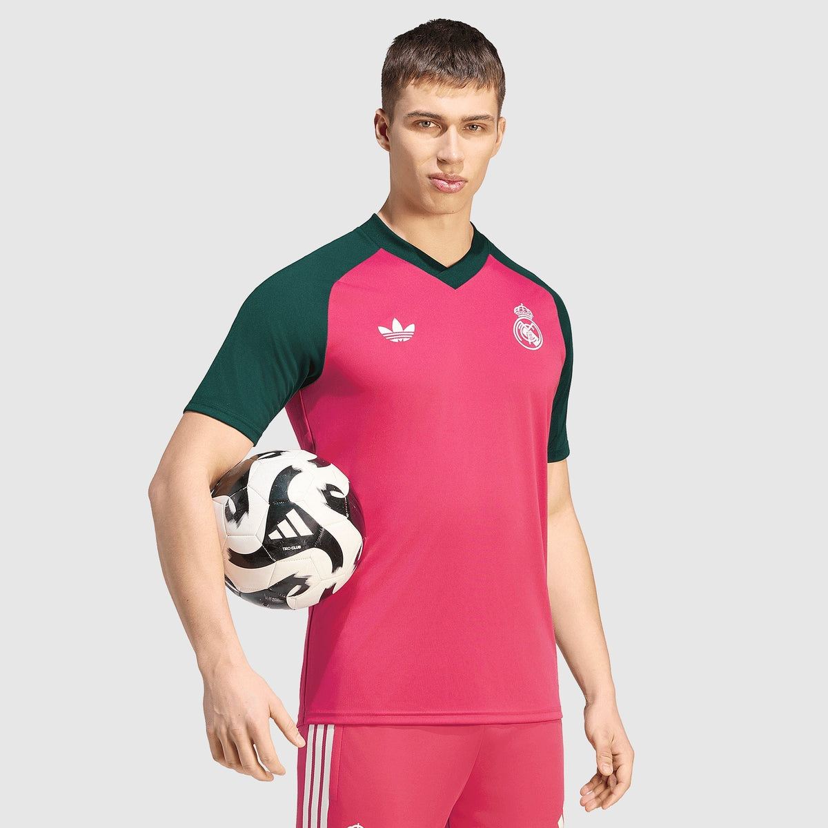 Real Madrid Pre-Match Away Jersey 2026/27 - photo 2