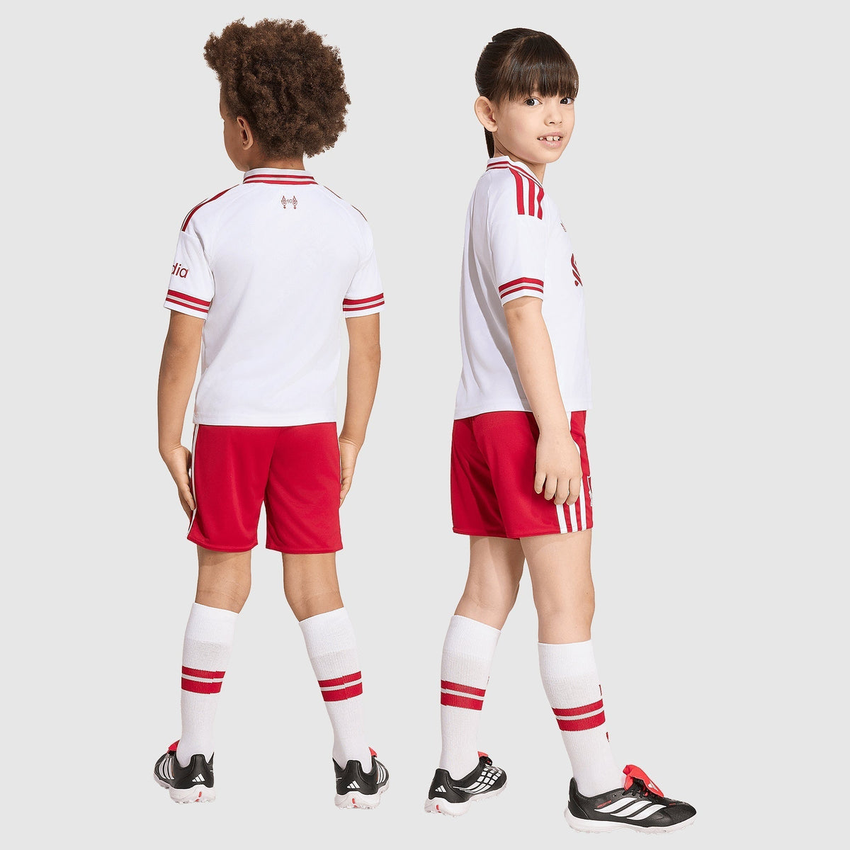 Liverpool Away Kids Kit 2026/27 - photo 3